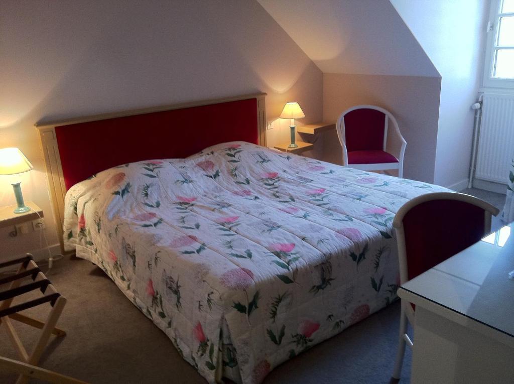 Logis La Marjolaine Hotel Moulay Szoba fotó